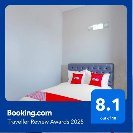 Super Oyo Capital O 90336 Olive Guest House Surabaya Exterior photo
