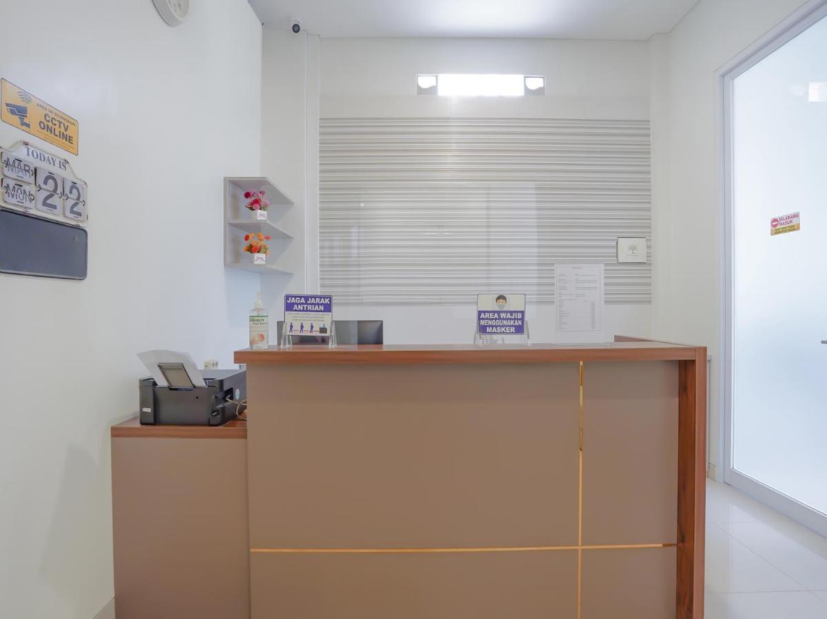 Super Oyo Capital O 90336 Olive Guest House Surabaya Exterior photo